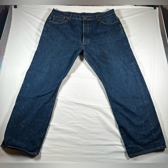 Levi's 501 Jeans Blue Button Fly Straight Medium Wash Mens 42x32 Work Outdoors - Picture 1 of 12